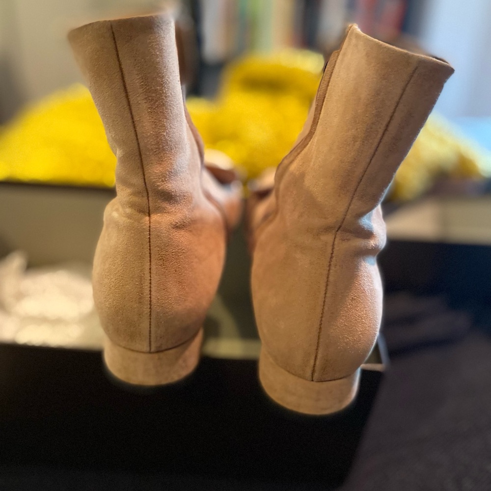 Authentic Gucci Horsebit Ankle Boots - Picture 10 of 13